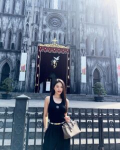 Actress Quỳnh Hoa Bùi HD Instagram Photos and Wallpapers June 2024