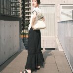 RUKO Instagram - @epoi_official にあわせてコーディネートを組んでみました💛 柔らかなレザー 大容量で軽い デザインはもちろん可愛いのに高機能🩷 👕　@adidasoriginals 👡　@laroute_official #Epoi #GRWMwithEpoi #Epoiとおでかけ #GRWM #ootd#るうこ私服