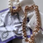 RUKO Instagram - @lohmejewelry ずっと欲しかった ジュエリーブランド ゴールド✖︎パール🦪　永遠に好き