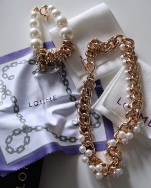 RUKO Instagram - @lohmejewelry 
ずっと欲しかった
ジュエリーブランド
ゴールド✖︎パール🦪　永遠に好き