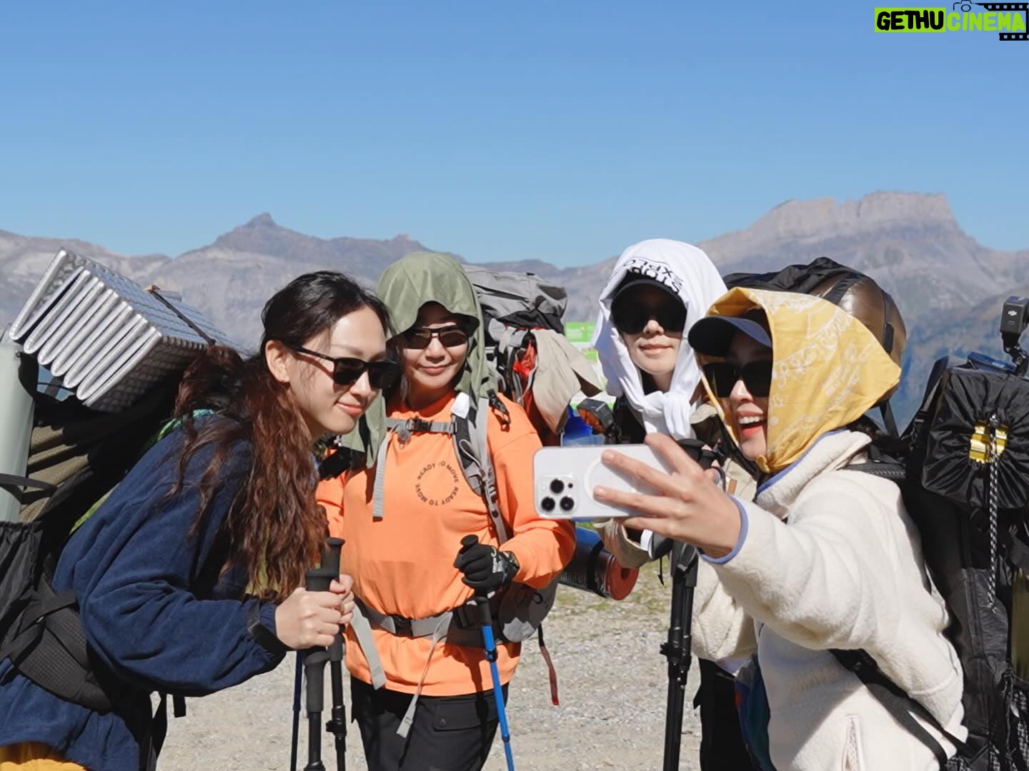 Ra Mi-ran Instagram - #텐트밖은유럽남프랑스 #tvn 드뎌 오늘저녁 다같이 함께 떠나보아요.! 2월18일 저녁 7시40분!! 매주 일요일 tvn 에서 만나요