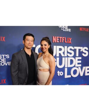 Rachael Leigh Cook Instagram - What an incredible night! 
It was difficult at many points to believe this day would come. Thank you to everyone who turned out to support the movie!!
#atouristsguidetolove is on @netflixfilm April 21st!

💄 @makeupartistmichael 
💇‍♀️ @blondiewoodbeauty 

Dress: @marialuciahohan24
Earrings: @anabelachan
Ring & Bracelet: @kallatijewelry
Fashion Stylist: Amy Lu