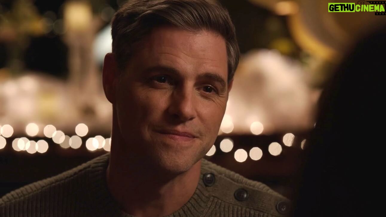 Rachael Leigh Cook Instagram - Excited to share a few more images from Rescuing Christmas premiering tomorrow on @hallmarkmoviesnow !! @ahmedmawasofficial why canβt I find one of us?!halp @emosswilson !!πππ€