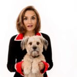 Rachael Leigh Cook Instagram - Oh Penny 😂 How on earth did @charlienunnphotography ever get you in focus?! You guys are miracle workers thank you!! ❤️