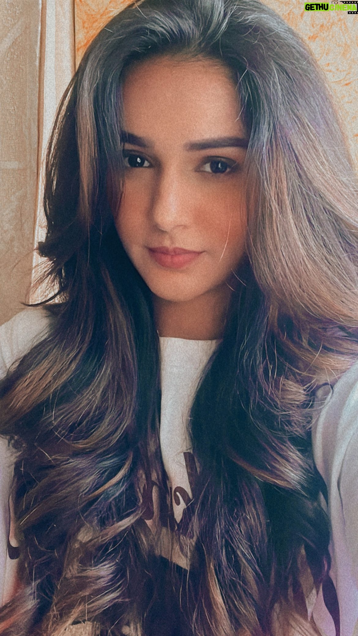 Rachana Mistry - 30.7K Likes - Hope you dint miss me much! 😋🫶🏻
.
.
.
#BLESSED🙏🏻🧿
