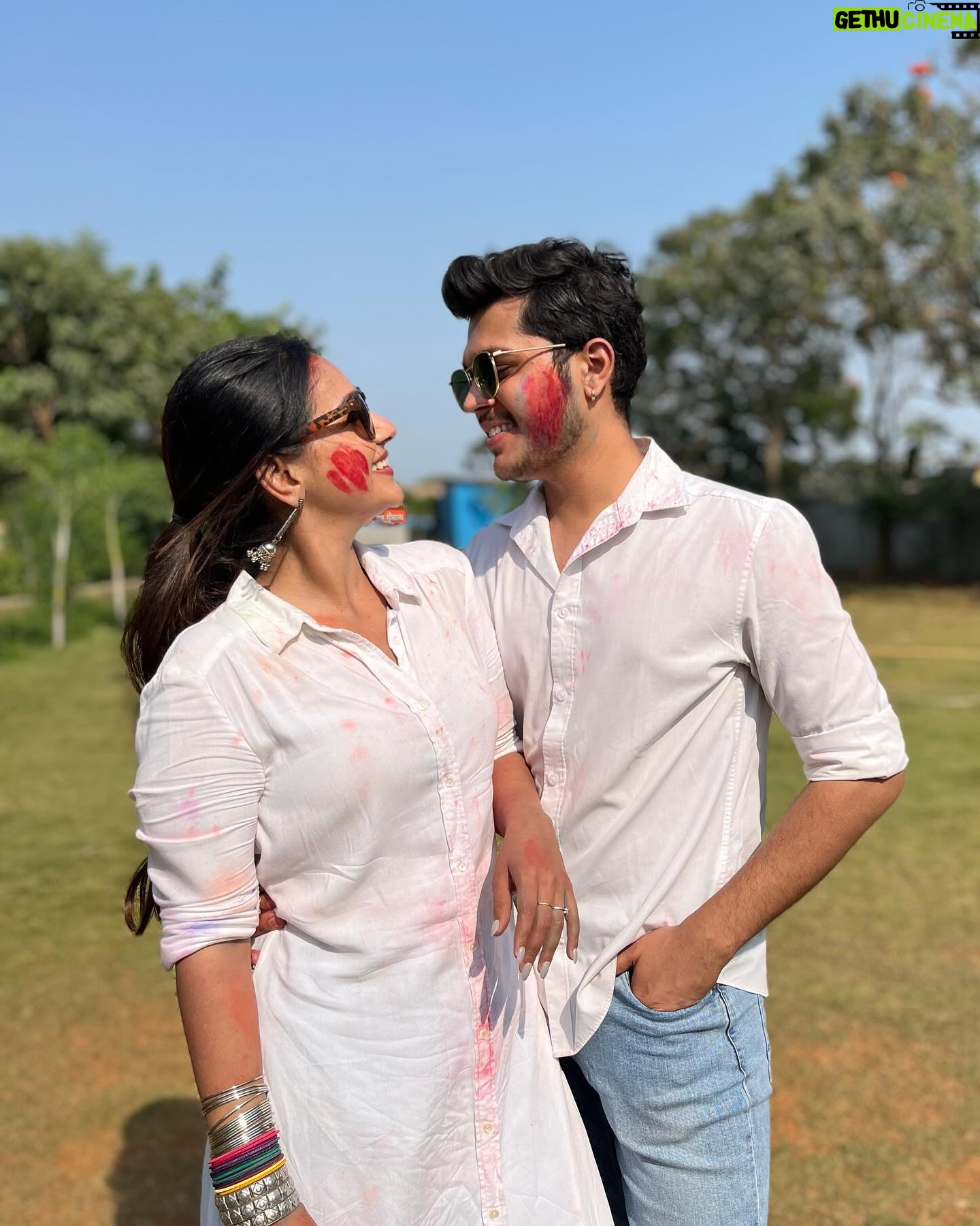 Rachana Mistry - 7K Likes - Happy holi to you & yours from me & mine ❤️🖤
.
.
.
#BLESSED🙏🏻🧿