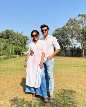 Rachana Mistry Instagram - Happy holi to you & yours from me & mine ❤️🖤
.
.
.
#BLESSED🙏🏻🧿