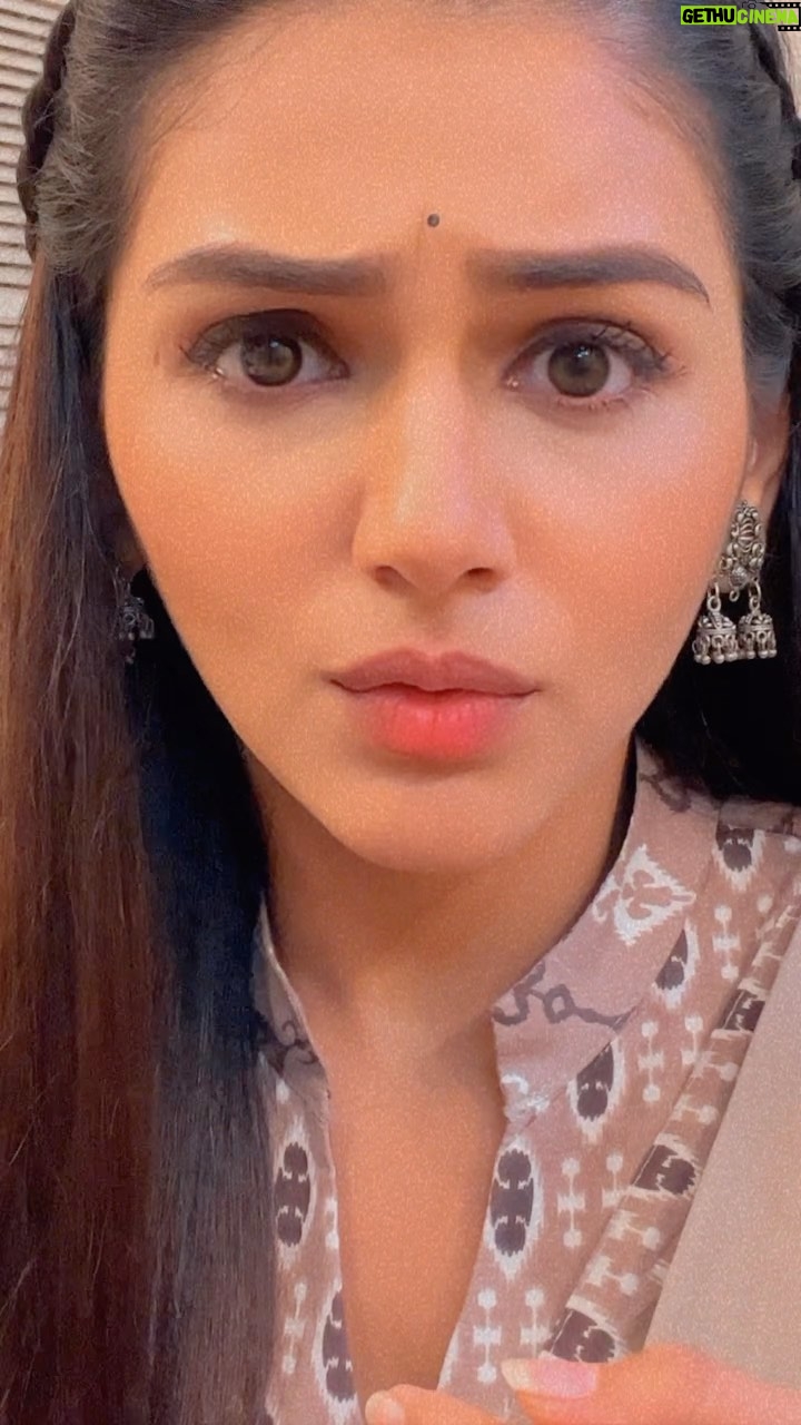 Rachana Mistry - 6K Likes - Those days 🌙🫶🏻
.
.
.
#VIDHIsharma!
#naumrakiseemaho
#BLESSED🙏🏻🧿