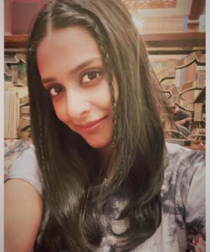 Rachanaa Parulkar Instagram - 🖤🤍 

#sunday#photooftheday#portrait#braids#style#fashion#happiness#love#joy#gratitude
