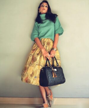 Rachanaa Parulkar Instagram - 🍁 Vintage Vibes !! 

👜 - @kleio.world 

#photooftheday#collaboration#collab#vibe#vintage#work#happiness#joy#bliss#peace#gratidão