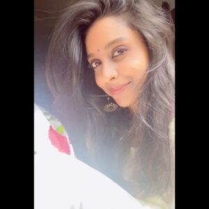 Rachanaa Parulkar Instagram - Feeling Indian Today 🌹

#sunday#indian#fashion#instagram#monsoon#white#indianfashion#traditional#happiness#boomerang#joy#gratitude