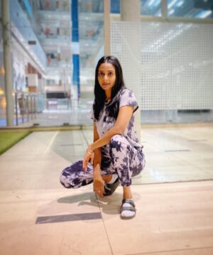 Rachanaa Parulkar Instagram - 🖤🤍 

#sunday#photooftheday#portrait#braids#style#fashion#happiness#love#joy#gratitude