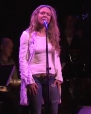 Rachel Bay Jones Instagram - @itsmirandajones as me in the 2000’s.  Who wears it best? (It’s ok I know she does 😍) (moms: save your clothes!) #denimondenim