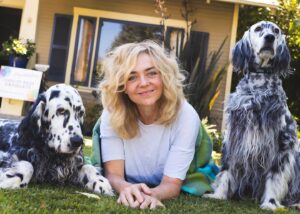 Rachel Bay Jones Instagram - A spontaneous moment of perfection captured by @tonyhernandez ! (Ahem. Cough cough. Swipe for outtakes of our efforts) 😜 So happy to be rolling around on the grass with these guys. Wishing sunshine and joy for you and your family this week ☀️