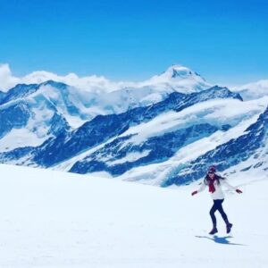 Rachel Boston Instagram - Dreaming of travel again 🤍 #tbt