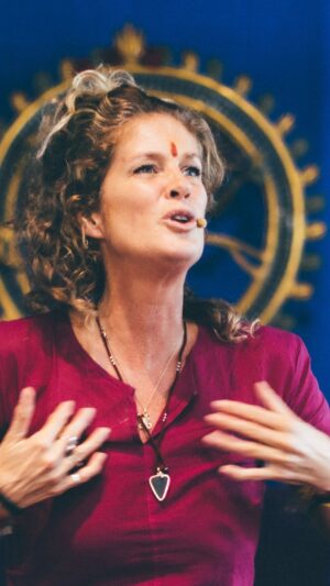 Rachel Hunter Instagram - 🙏🏼 for allowing me to teach @sattvasummit this year. Deepest gratitude to the Rishis the Saints & Masters, all that have passed this deep wisdom through. 🙏🏼 my deepest desire is to further enriching, absorbing this knowledge through a teacher. 🙏🏼🌺

Workshops& Retreats in Profile.