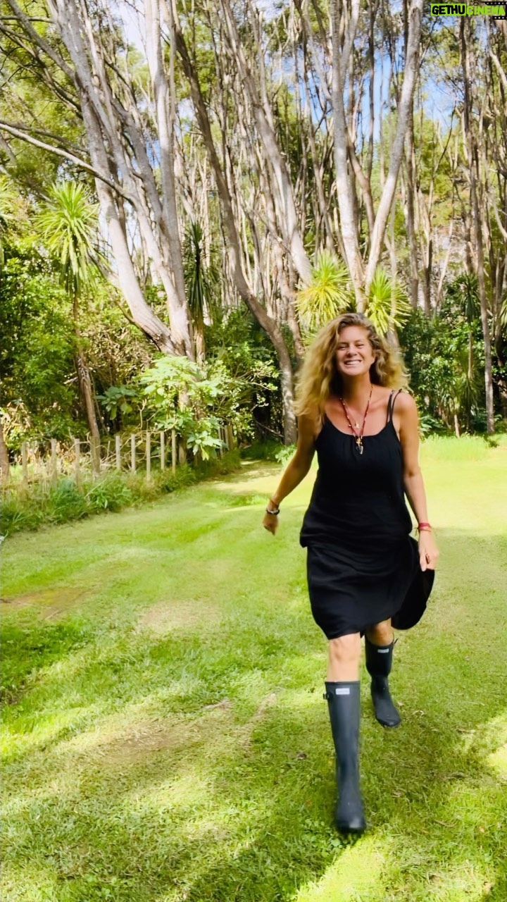 Rachel Hunter - 3.1K Likes - 🙏🏼💚Aotearoa 💚🙏🏼