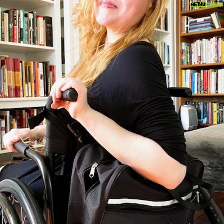 Rachel Miner - 6.3K Likes - I'm so happy to be able to bring you these new "Be the Clarence" wheelchair caddy bags and backpacks. These caddy bags are accessible and really useful to have if you have someone along with you, but I'm also able to use it on my own wheelchair. The ease of use will vary from person to person and what's physically doable for you, but it's nice to have an option that's more accessible than other bags out there. We're also giving you a backpack option for people who don't use wheelchairs. I'm excited to provide something that's functional and still fandom-oriented! Plus, every purchase benefits @randomactsorg. Get yours at @shopstands!