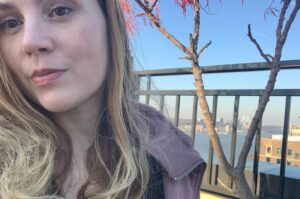 Rachel Miner Instagram - There are such beautiful notes within every moment of existence. Seek these out, and harmonize.  When we truly listen, life has such a lovely melody  #Fall #NewYorkCity #BeautifulDay