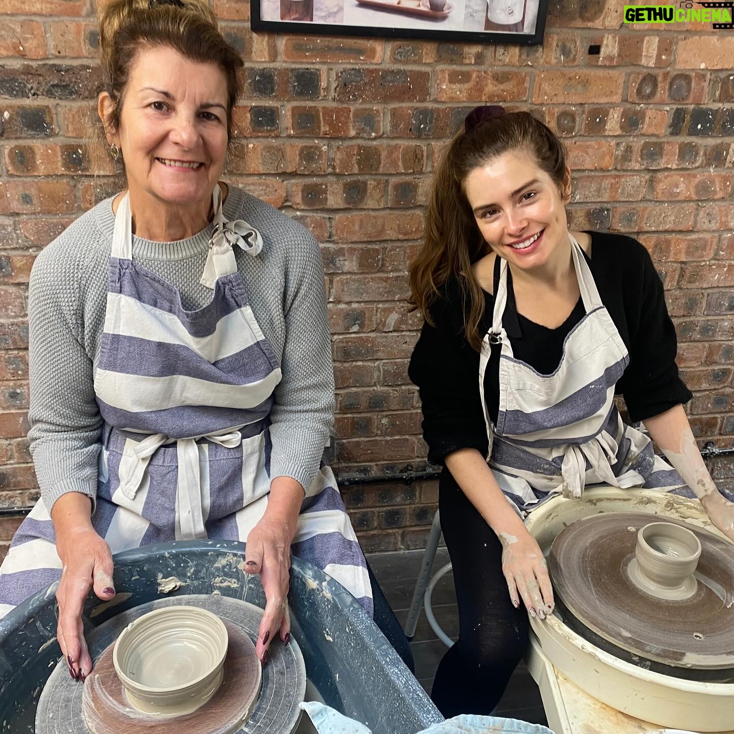 Rachel Shenton - 4.1K Likes - Back to my roots ♥️ Thank you @dimblebyceramics … We had a wheel-y good time 🫖
#notsorry #loveapun #potterymaking #stoke #local #staffordshire #mamma #stokeontrent #meandmummy #meandmumtime