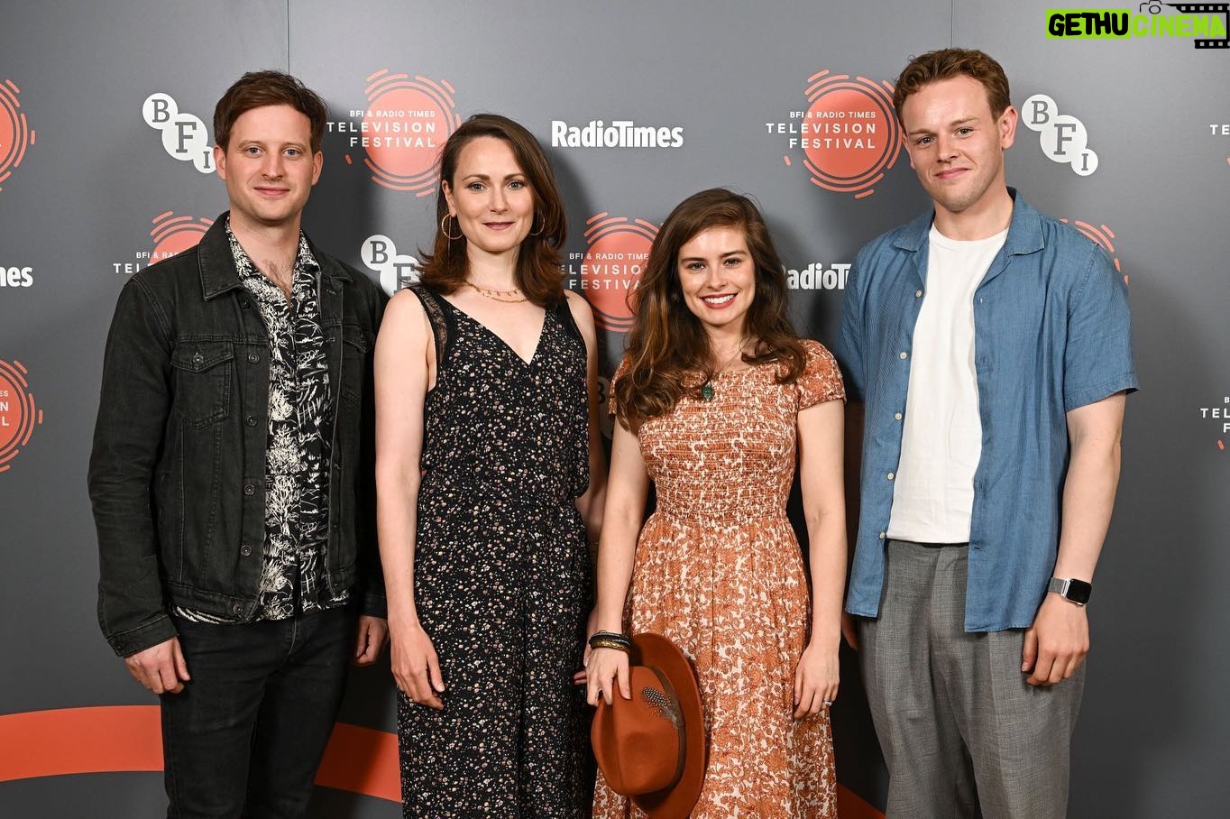 Rachel Shenton - 4.2K Likes - Had a lovely time chatting all things @allcreaturesgreatandsmall @radiotimes television festival @BFI … thanks for having us! #ACGAS #yorkshirebound 🚂 🎥