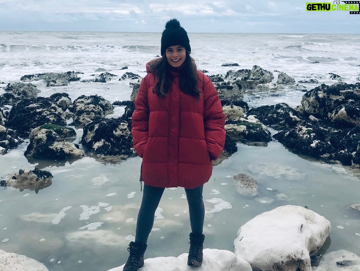 Rachel Shenton - 2.9K Likes - #throwback … I love a trek, I’ve just booked 2 more … it’s been a while! I’d love to do more in the UK too, (ideally in the south) please send recommendations! 🙏🏼
#HikingAdventures #NatureEscape #trekking
