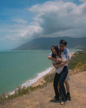Rachel Wan Instagram - Road trippin’ to Port Douglas felt like a novel that we’ll tell the kids about. 

#explorecairnsGBR #ThisIsQueensland #EUHolidays