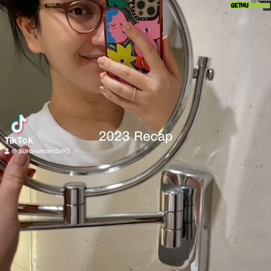 Rachel Amanda Instagram - Recap tahun 2023: judulnya “sabar” ☺️ Beberapa hal nggak berjalan sesuai rencana di tahun ini. Sempat mempertanyakan dan ingin nyerah, eh ternyata diganti timing-nya jadi jauuuh lebih baik 🖤 Gue juga banyak menemukan hal baru di diri gue, sesuatu yang mungkin nggak akan gue sadari kalo nggak mengalami naik turun di tahun ini. Bismillah 2024 lebih seru, guenya juga makin tumbuh ✨