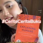 Rachel Amanda Instagram - “Karena titik keseimbangan sempurna dalam hidup itu tidak mungkiiiin” 🥲📚 Panggilan kepada sobat perfeksionis, takutan, dan pencari keseimbangan sejati, SINI MERAPAT! #CeritaCeritaBuku kali ini akan menjadi salah satu yang terpanjang karena betapa semangatnya gue belajar ttg aspek hidup berdasarkan sains melalui buku ini: Explaining Humans by Dr Camilla Pang, seorang biochemist dengan Autism Spectrum Disorder (ASD). Selamat belajar dan membaca 🤓💗💗