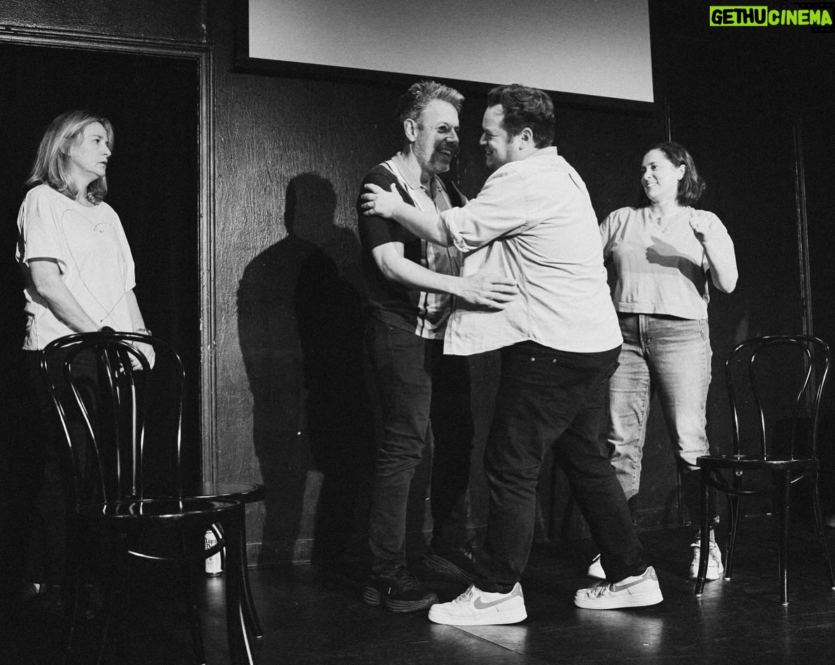 Rachel Bloom Instagram - I need to post more *content* to stay *relevant* so I’m posting some improv show pics to the grid #bold #brave #women @holyshitimprov @perklax