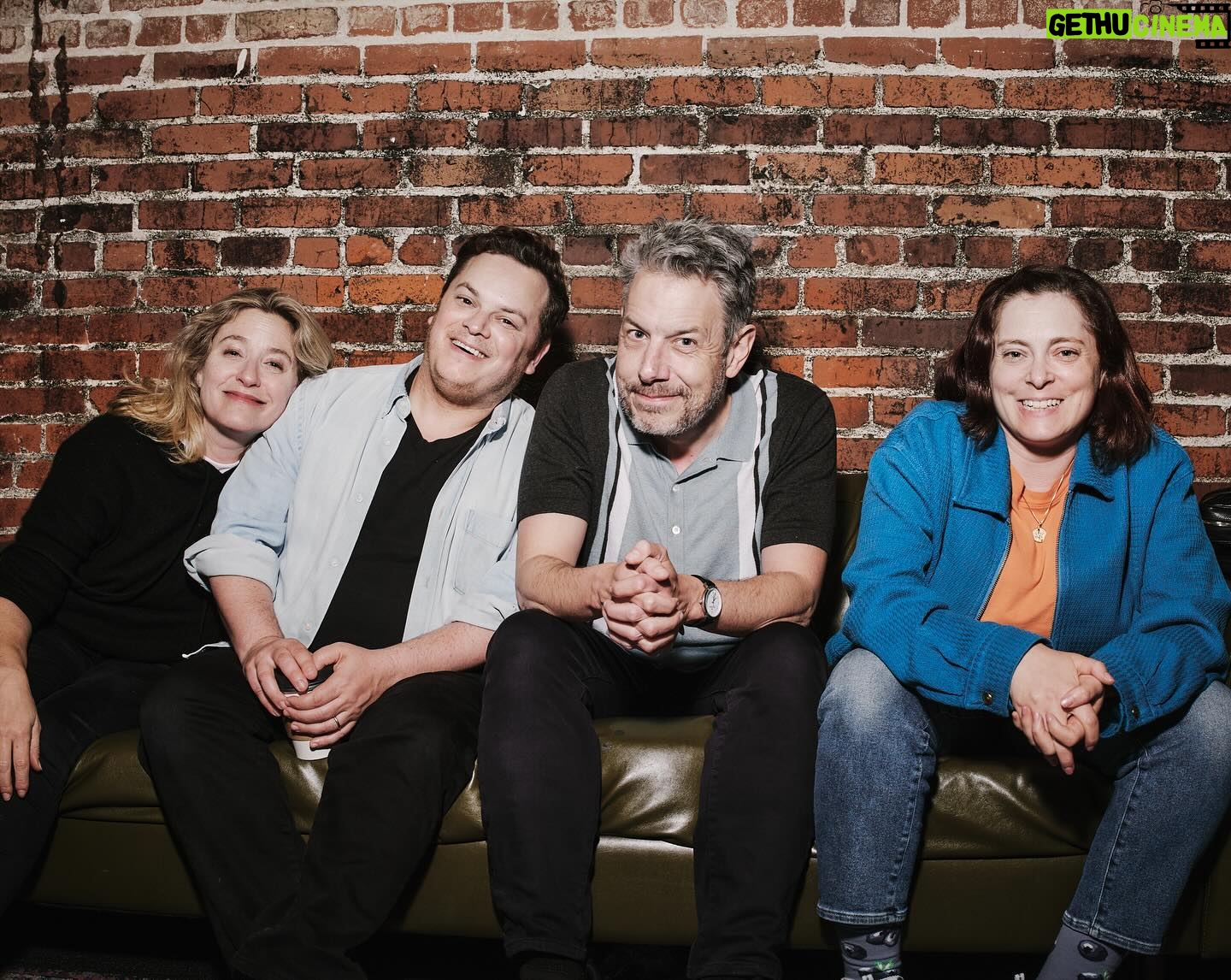 Rachel Bloom Instagram - I need to post more *content* to stay *relevant* so I’m posting some improv show pics to the grid #bold #brave #women @holyshitimprov @perklax