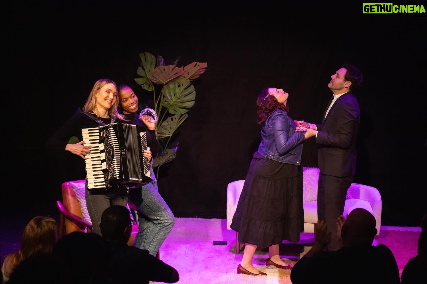 Rachel Bloom Instagram - Doing this felt like high school all over again, only this time my periods are regular! Thanks for having me, @24hourplays