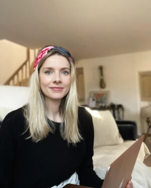 Rachel Hurd-Wood Instagram - WFH… but make it cosy. 

Currently working on a children’s book set in medieval England. What were your favourite books when you were a kid?

Wearing my fave headband by @powder_uk 🌸