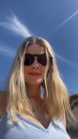 Rachel Hurd-Wood Instagram - Beautiful Norfolk. Hunstanton beach 🏖
