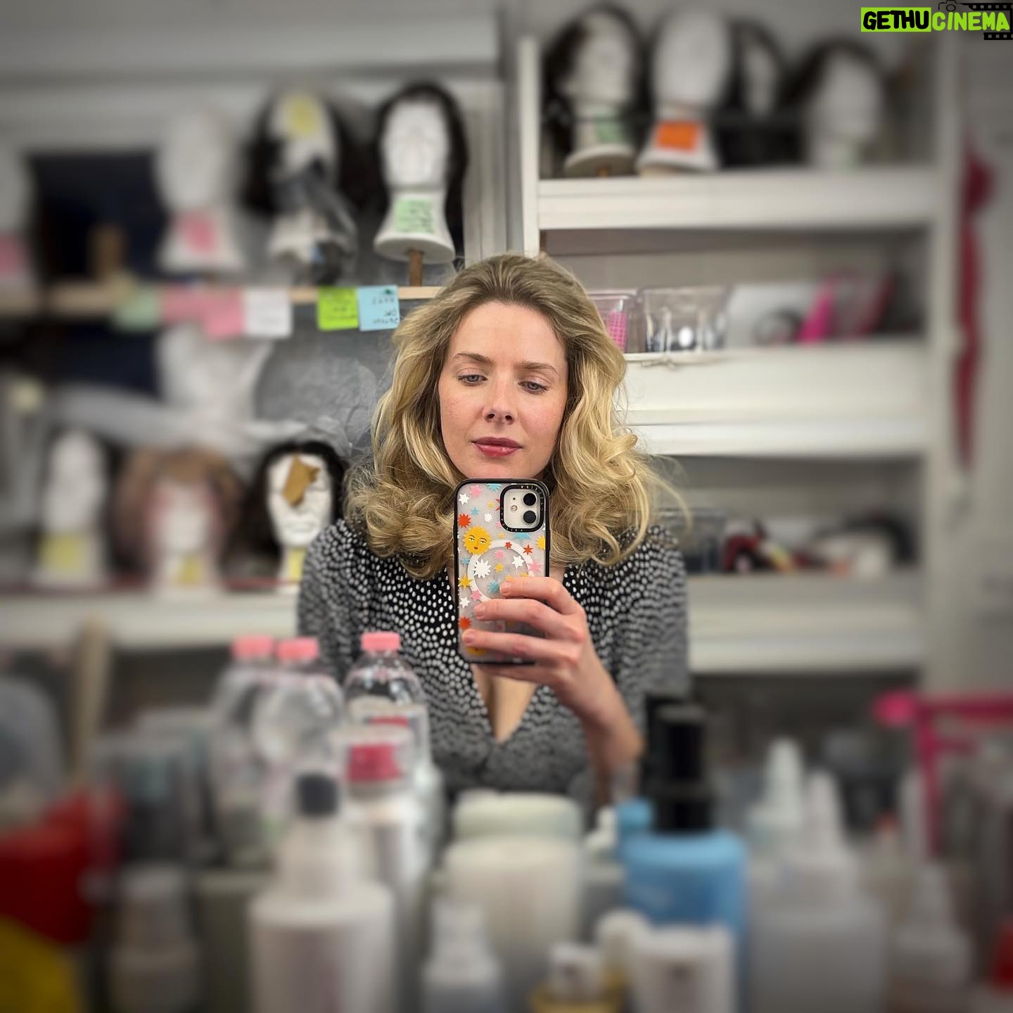 Rachel Hurd-Wood Instagram - It’s been a while but this week I’m back in the makeup bus! 💄🎭