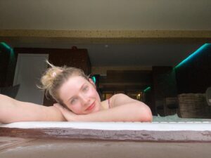 Rachel Hurd-Wood Instagram - Spa day ⭐️ 

Got treated to a day at @glassworkshealthclub in the beautiful city of Cambridge yesterday by my kind husband. After a massage, sauna and jacuzzi overlooking the river, I feel brand new! 

What’s your dream way to unwind? 

#spa #jacuzzi #cambridge
