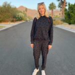 Rachel Hurd-Wood Instagram – We made it to Palm Springs! 🌴 

The kids did so well on such a long journey. We were all up at 2am this morning so went for a sunrise walk. It was already hot by 6am ☀️ 

I stayed comfy on the flight and this morning in my @scampanddude joggers and hoodie (gifted)⚡️

#california #palmsprings
