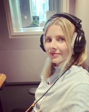 Rachel Hurd-Wood Instagram - Had a wonderful few days in London recording an audiobook. It’s been a while since I’ve worked anywhere but from home, and while that has its advantages, actually going to a nice building and being around professionals was such a treat!

Even the sweaty morning tube commute felt like a luxury (especially after two nights of caring for a toddler with a stomach bug 😅)

There’s such pressure (externally and internally) for mothers to live up to some ‘perfect’ ideal - whether that pertains to career, looks, parenting, anything. If you’ve been following me a while, you’ll know I’m keen to steer clear of perfectionism, and focus on doing what’s best for me and my family, whatever that looks like. While I’ve loved having so much time at home with my little ones (mostly), I’m starting to feel ready for the next chapter, the one beyond 24/7 motherhood. 

🎧