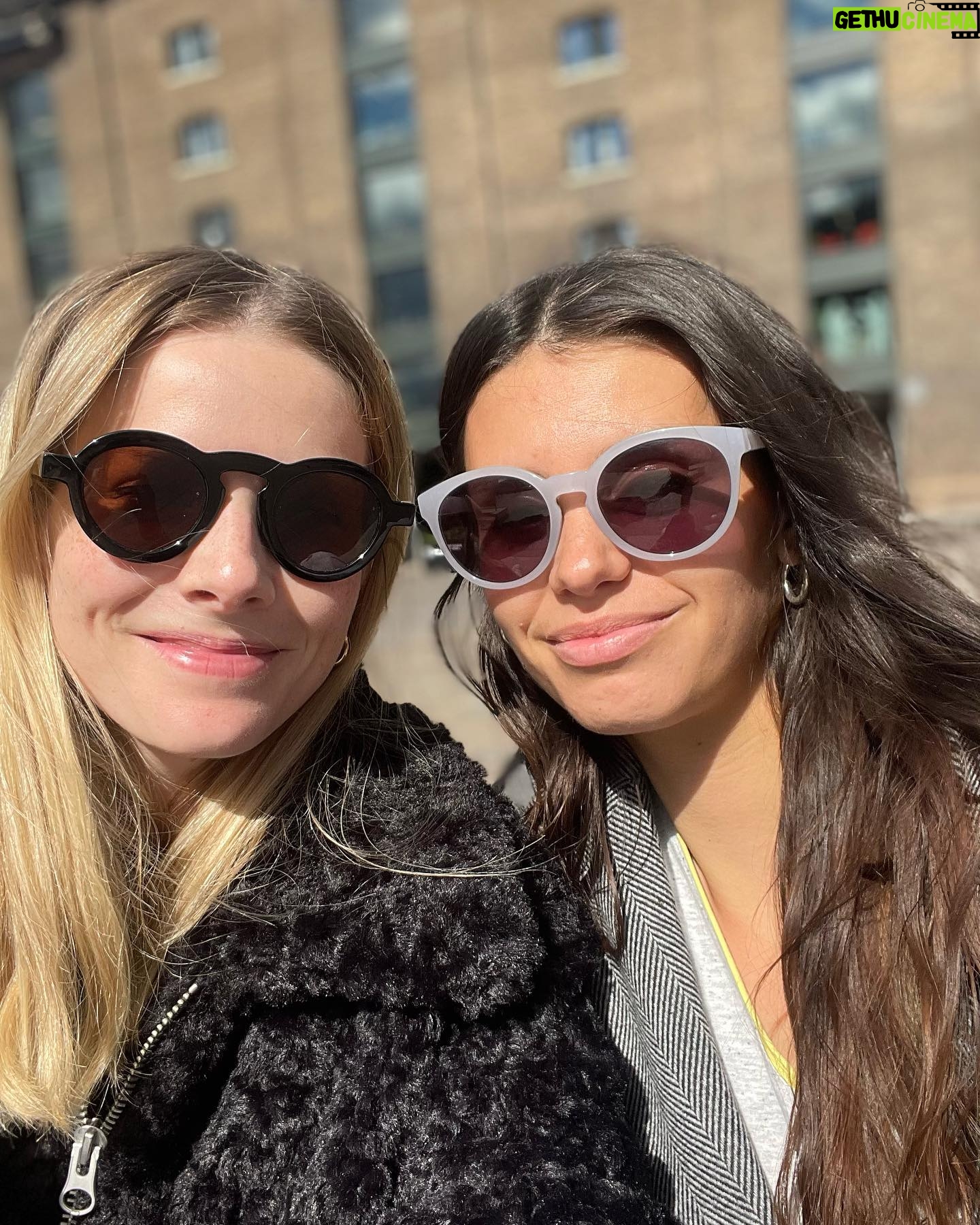Rachel Hurd-Wood Instagram - First time in years to have a child-free catch up with @annathompson_london. What a treat. Thank you for the lols and delicious dessert ❤️
