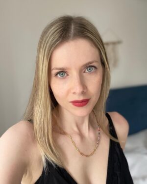 Rachel Hurd-Wood Instagram - Slide A or B depending on the day tbh… 

Necklace by the glorious @wearelucent 🌟

#itsnearlyfriday #gifted