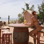 Rachel Legrain-Trapani Instagram – Welcome to @paradisplage 🌞🌊| invitation |
Quelques jours au soleil près de Taghazout entre filles pour l’EVJF de ma copine @rachelstyliste 💕
Vous connaissez cette destination ?