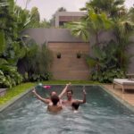 Rachel Legrain-Trapani Instagram - Sous le soleil ou sous la pluie c'est un vrai kiff ici tous les 4 ❤️☀️ #bali #canggu #familylife #pooltime