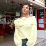 Rachel Legrain-Trapani Instagram – Vais-je survivre à cette semaine de fou? 😂 Ce week end c’est ma première au théâtre! Je ressens un mélange d’excitation et de peur… 🙈 c’est quoi vos tips pour destresser ?