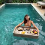 Rachel Legrain-Trapani Instagram - Je vous ramène le petit dej? 🥞🍉☕️ Prenez votre commande 👇🏼😜