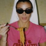 Rachel Legrain-Trapani Instagram - Fière de mes origines italiennes , baci & spaghetti ça pourrait être carrément ma philosophie 🇮🇹🍝 Et vous vous avez des origines? (pour les puristes on voit bien que ce sont des linguine ahaha mais il n’y avait que ça au room service) #pastalovers