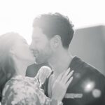 Rachel Legrain-Trapani Instagram - Qui fait ça? 😃😅 Ça m’énerve!!! Je me retrouve avec un sac qui pèse 10 tonnes 😂😂😂 #réel #couplevideos #couplelife