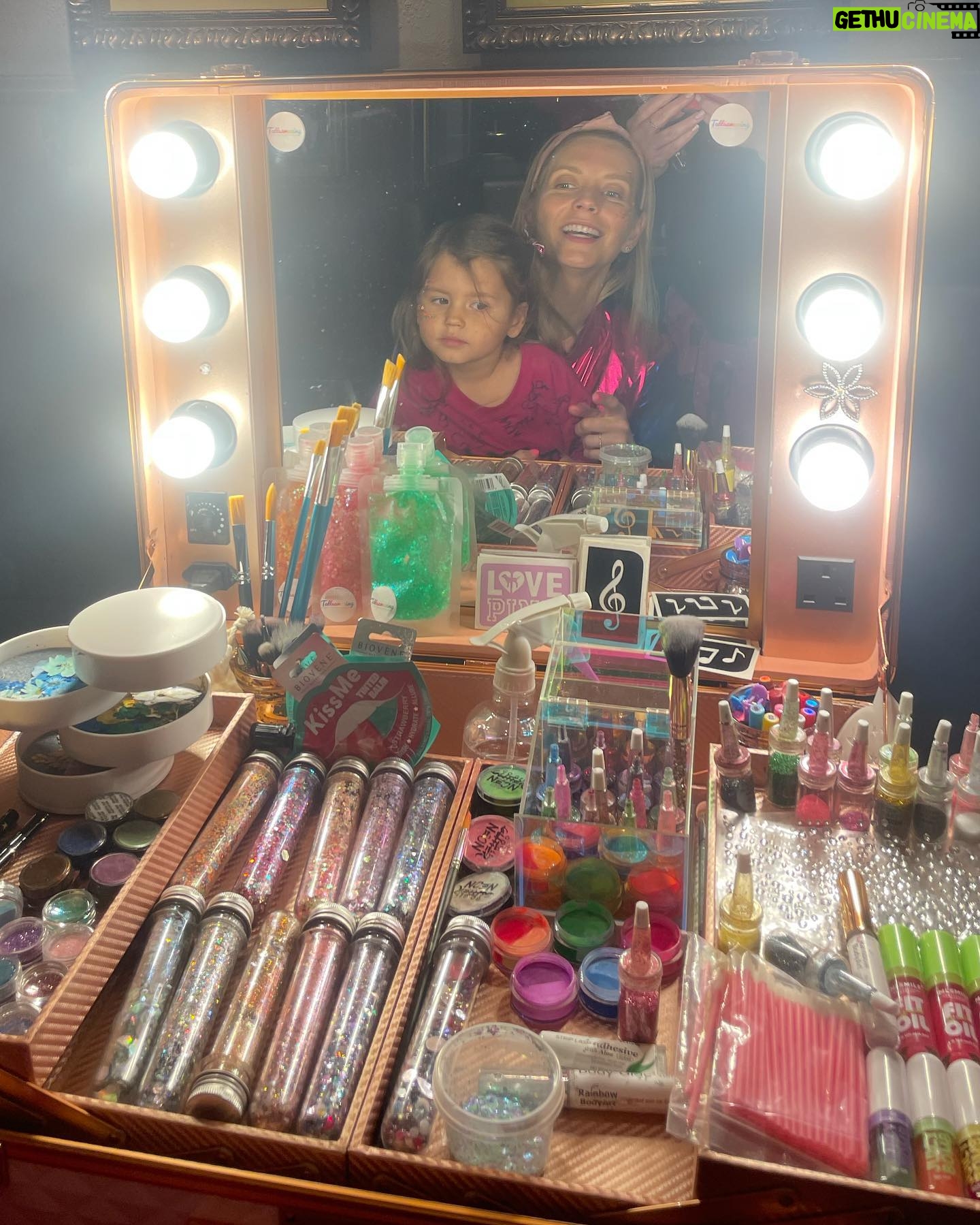Rachel Riley Instagram - Thanks for having us @kidzbop to celebrate the start of your tour! Such a fab little party thrown by @thirty8london @hardrockcafelondon today, music, glitter, dressing up and beading, what more could a girl want… and that’s before we’ve even got to the kids 😆