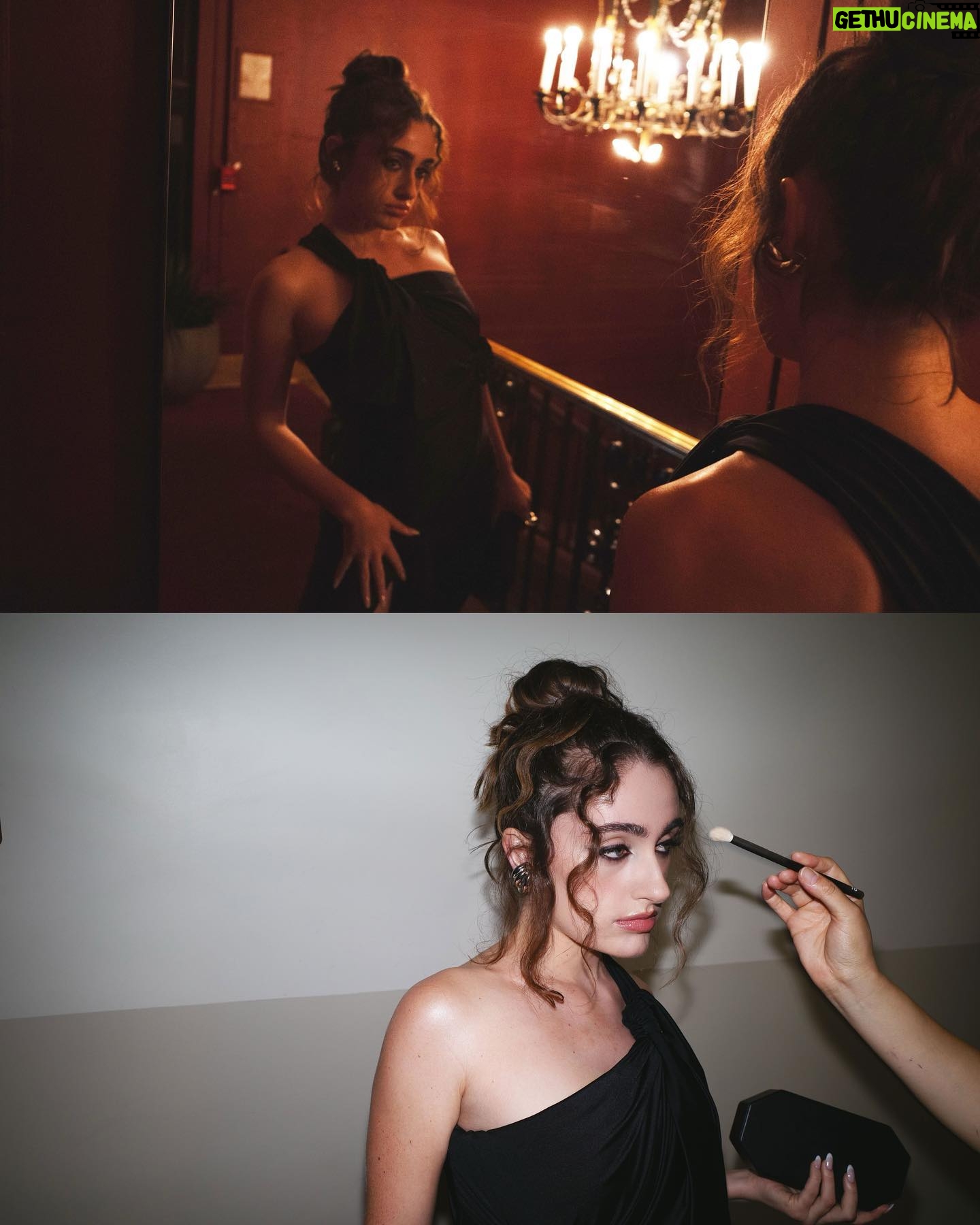 Rachel Sennott Instagram - In @balenciaga for the @keringfoundation dinner 🎀🕊️ pics by @morgan.maher convo with @tarigonzalez for @harpersbazaarus