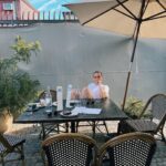 Rachel Skarsten Instagram - It’s been a busy few months: filming, moving cities, renovating a house, visits from French family and Canadian friends, reconnecting in LA, babies being born & making a podcast. Life’s sweet moments have kept me quiet on Instagram as of late, but I wanted to share a few of my favorite snaps with you! 💗