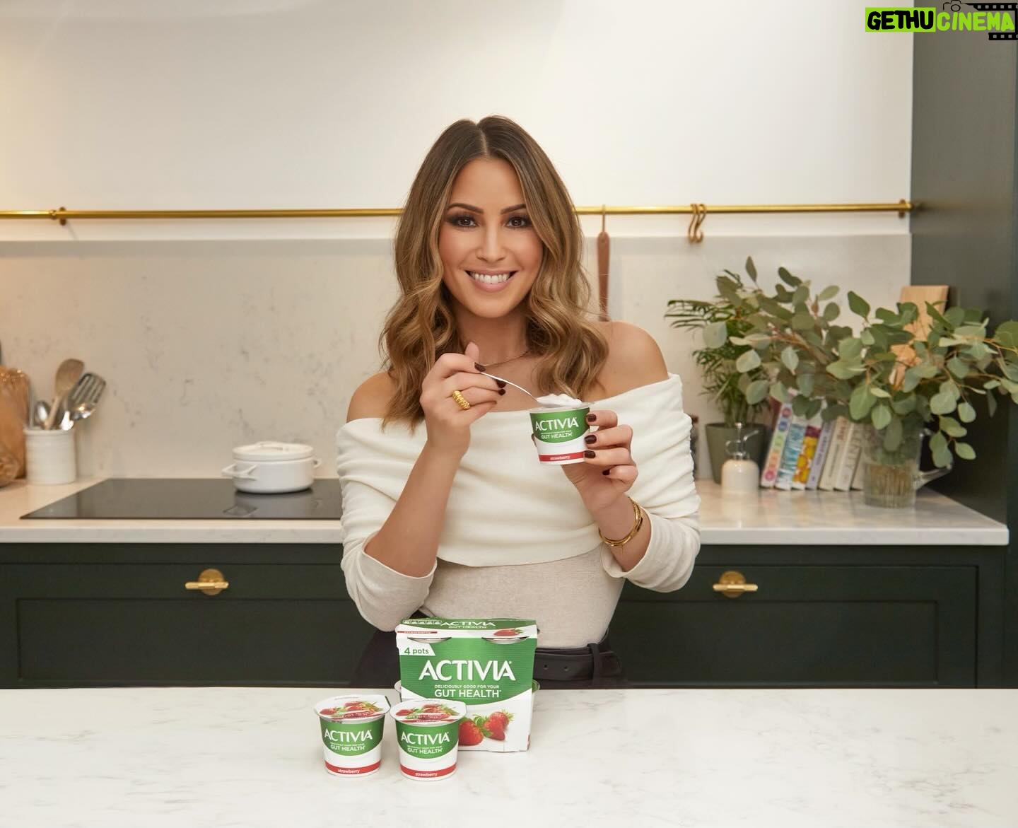 Rachel Stevens Instagram - Hey lovelies. Who made New Year’s resolutions? Did you start the year with the best intentions but already find yourself giving up on your goals? To kick off 2024, I am so excited to be working with @activiauk again to launch our ‘Good Gut Guide’ with @drzoewilliams to show you easy tips you can do to stay on top of your goals, starting with your gut, to support your overall wellbeing. Since working with @activiauk I’ve made a conscious effort to make my gut health a priority. Follow me on my journey to find out how you can do the same! I would love to hear ways you look after yourself from the inside out that make you feel good! #TheGoodGutGuide #Activia #Ad